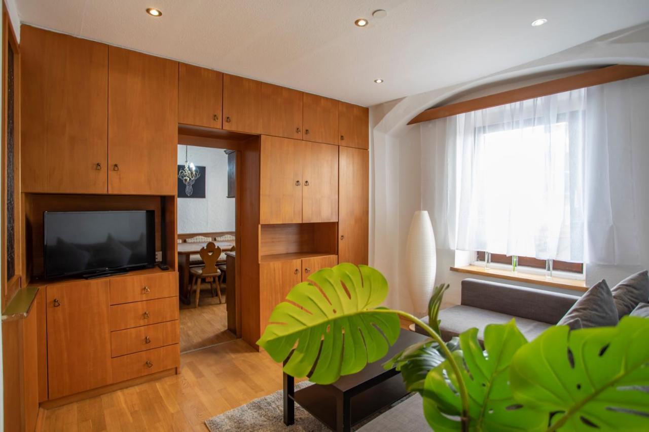 Traditional Old Town Apartment Хал ин Тирол Екстериор снимка