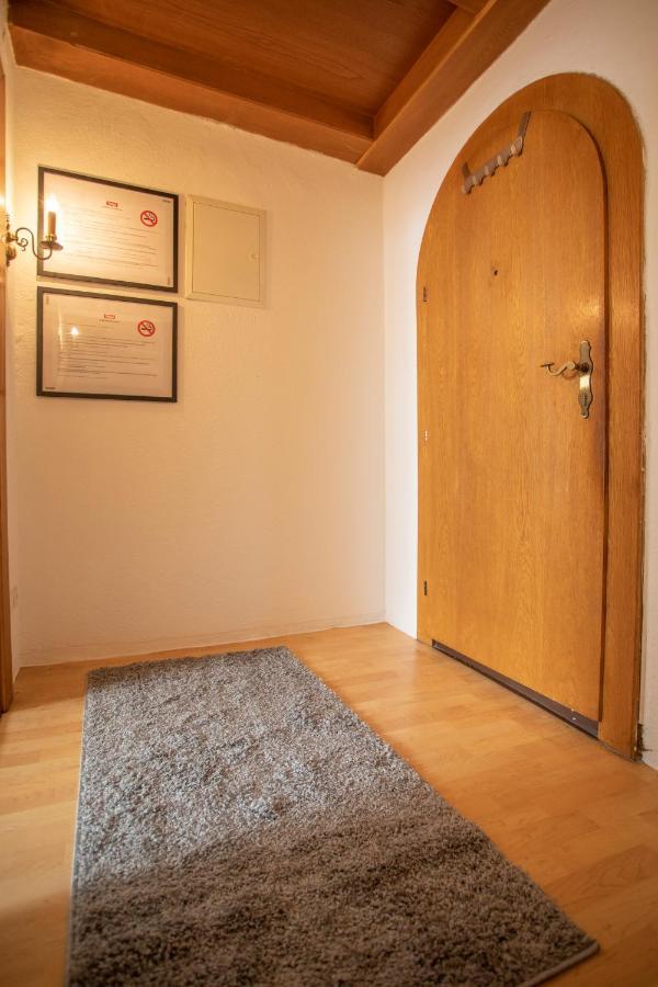 Traditional Old Town Apartment Хал ин Тирол Екстериор снимка