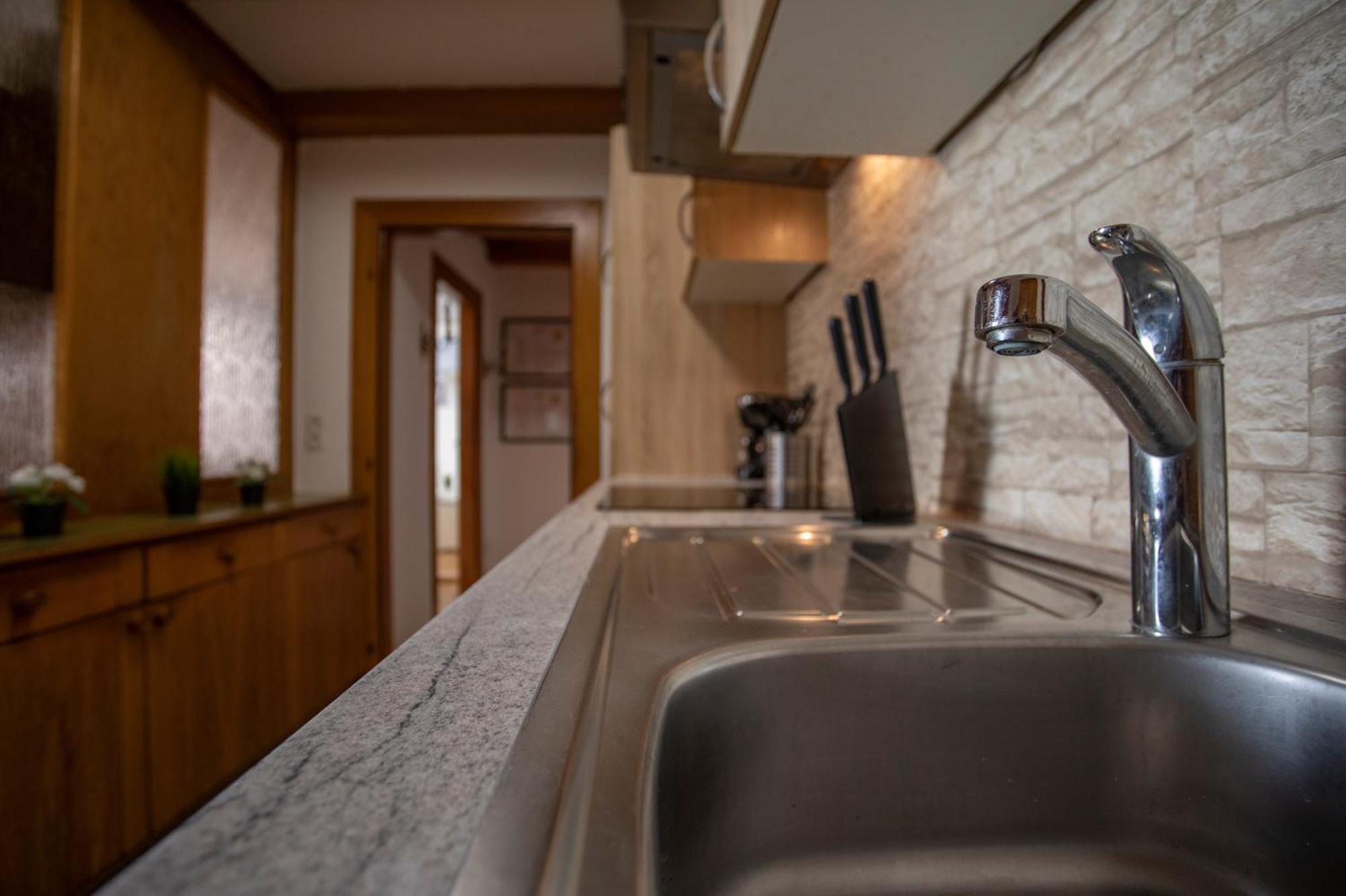 Traditional Old Town Apartment Хал ин Тирол Екстериор снимка